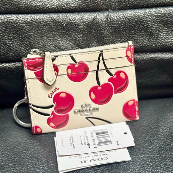 NWT Coach Mini Skinny Id Case With Cherry Print CZ463 Chalk multi - Picture 1 of 7